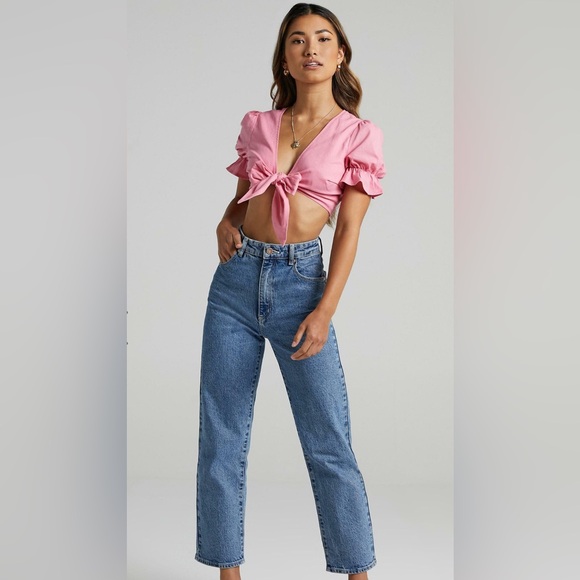 Showpo. Tops - SHOW PO DUNOON TOP IN PINK - US Size 4